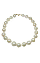 Pearl Knotted Necklace THEODOSIA