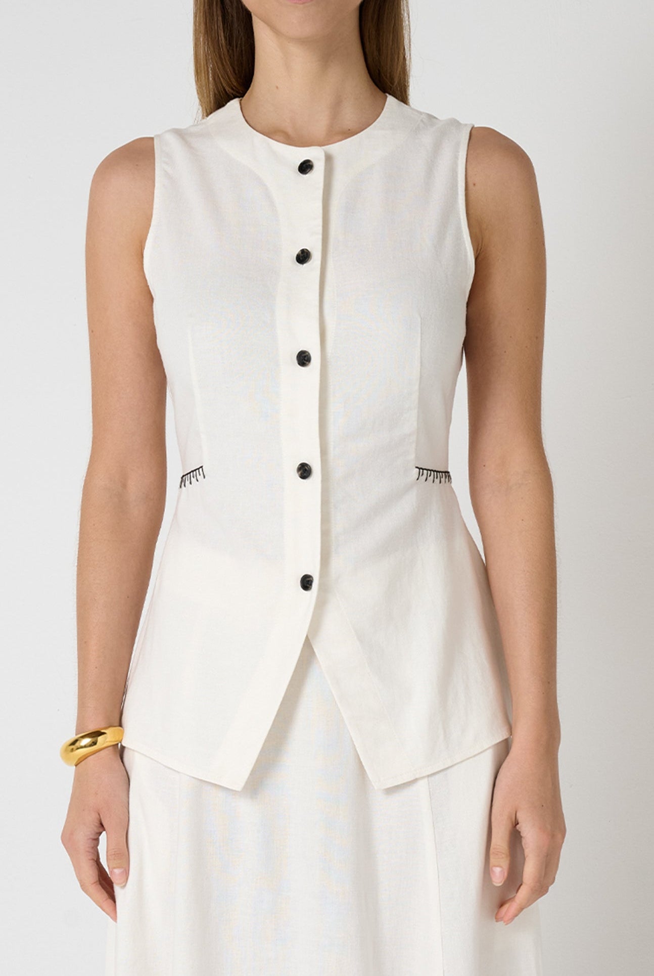 Lucine Vest in Coconut marysia