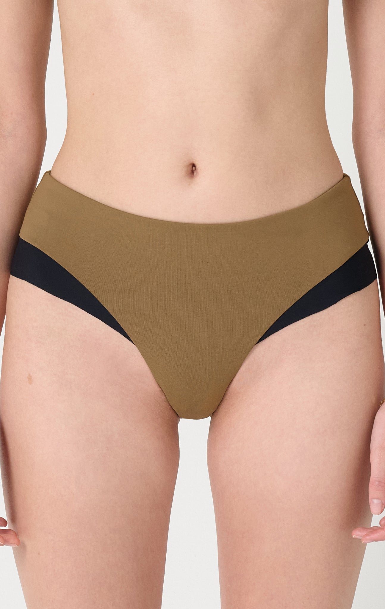 Calacutta Bottom in Chocolate MARYSIA