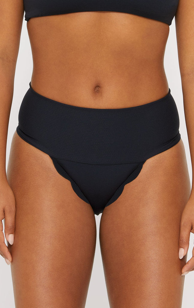 Marysia Women's Santa Clara Bikini Top in Black, Stretch String Triangle  w/ Added Support Scalloped Bikini Tops, Size XS